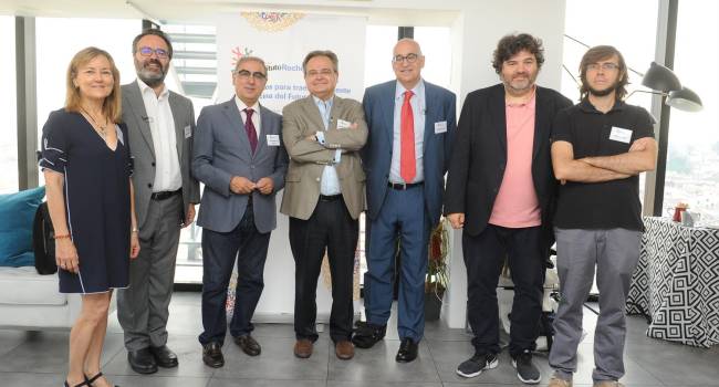 Sanidad y Senado trabajarán conjuntamente en la estrategia de genómica