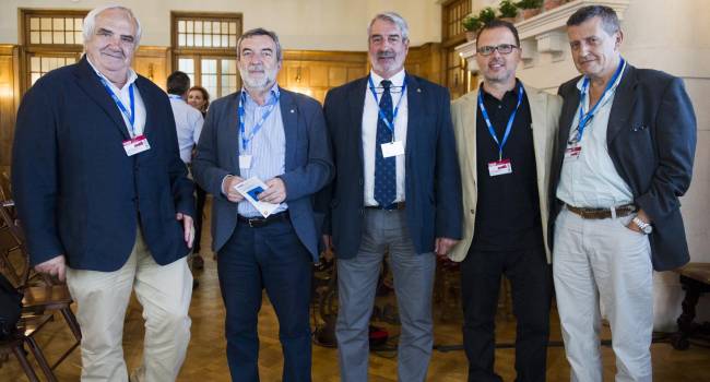 Las vacunas disminuyen el gasto sanitario, previenen el cáncer y reducen la mortalidad