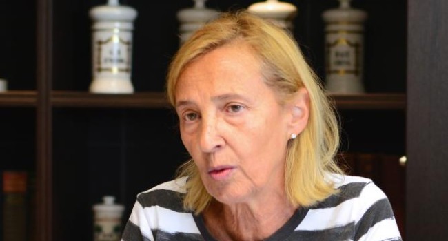 Impulsar a la farmacia comunitaria como agente sociosanitario, promesa post 25-S