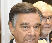 Luis González
