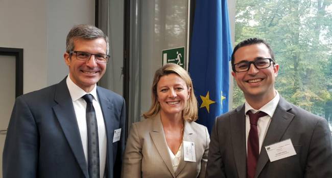 El Presidente de la SEFH defiende en Bruselas la labor de los Farmacéuticos Hospitalarios en la eficiencia y el acceso de los biosimilares