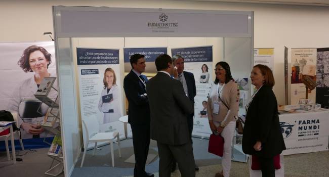 Farmaconsulting afianza lazos con el sector en el 21CNF