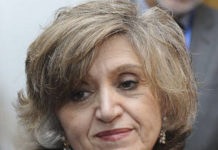 Aclaraciones de la ministra en su respuesta a la enfermería sobre AF domiciliaria