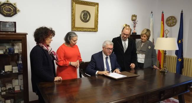 El Grupo Cofares y la Universidad de Santiago de Compostela colaborarán en la formación práctica del alumnado de Farmacia