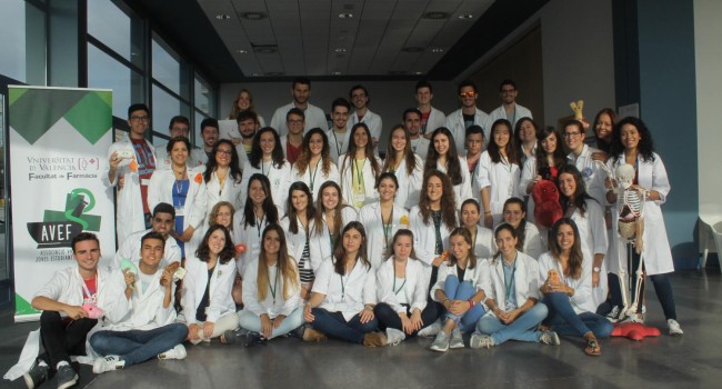 La Asociación Valenciana de Estudiantes de Farmacia fomenta las buenas prácticas sanitarias
