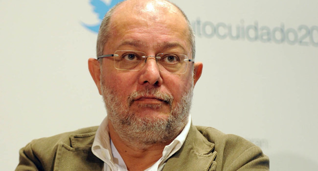 La ‘primera’ Comisión de Sanidad de la XII Legislatura se celebró en Autocuidado 2016