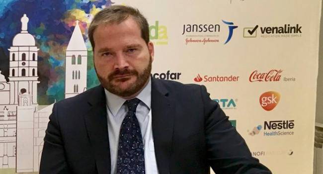 “Hay 4.027 farmacéuticos en Castilla y León dispuestos a implicarse más”
