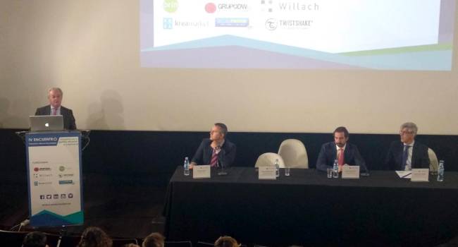 El uso de las nuevas tecnologías por las farmacias vive en un “caos” legal