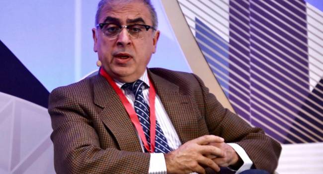 Martínez-Olmos:“Sería un desastre perder un año sin un plan de cáncer”