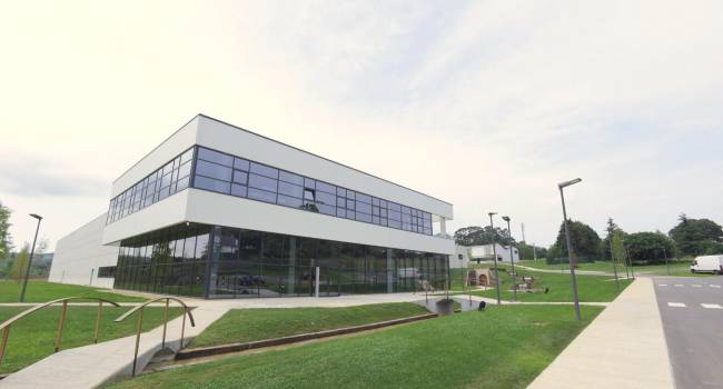 Cantabria Labs une innovación y producción ecosostenible en su nueva planta ‘La Concha’