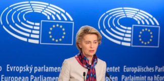 Von der Leyen sobre la estrategia de vacunación: «Hemos sido demasiado optimistas con la capacidad de producción»