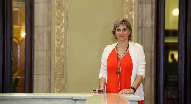 Cataluña ha contratado a más de 30 de los 250 médicos prometidos para primaria