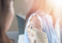 Pilar Aparicio recuerda la colaboración necesaria entre profesionales para afrontar la vacunación de la gripe gripe