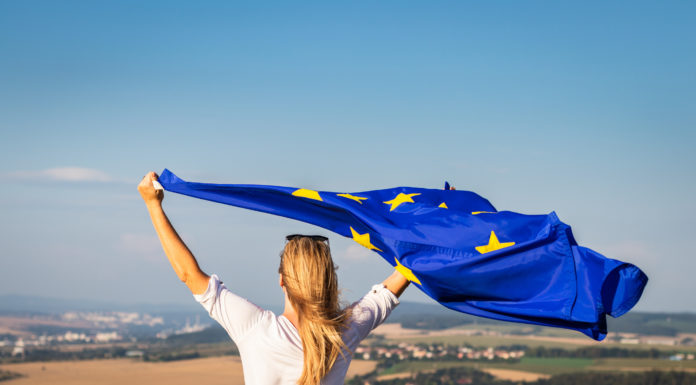 Cheque en blanco para el Plan de Cáncer en Europa