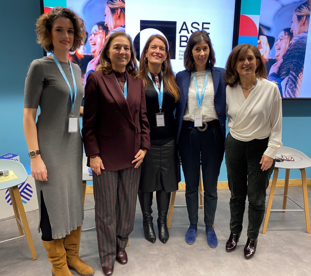 Mujer Ciencia Asebio