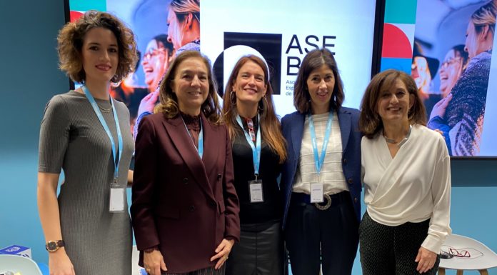El 54% del personal investigador del sector biotecnológico son mujeres