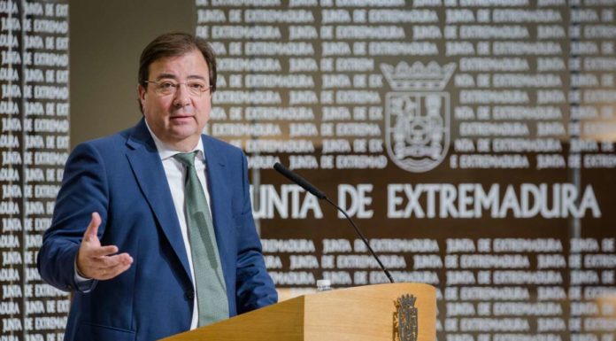 Fernández Vara pide renegociar el pacto PIB para aumentar recursos y contratar a más sanitarios