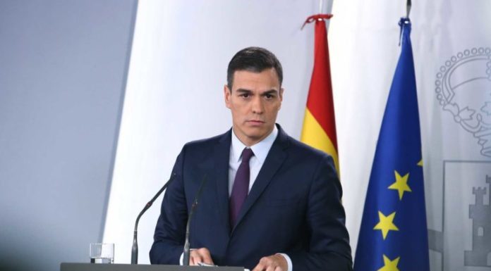 El Gobierno moviliza a 2.000 militares para rastrear casos y recuerda la posibilidad de adoptar estados de alarma por CC.AA