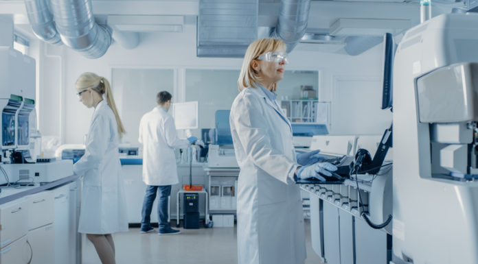 La industria farmacéutica, dispuesta a desempeñar un «papel clave» en la recuperación de la UE