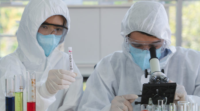 La CE financiará un proyecto más de los 17 previstos para investigar sobre el Covid-19