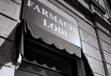 La farmacia, último bastión sanitario en Italia