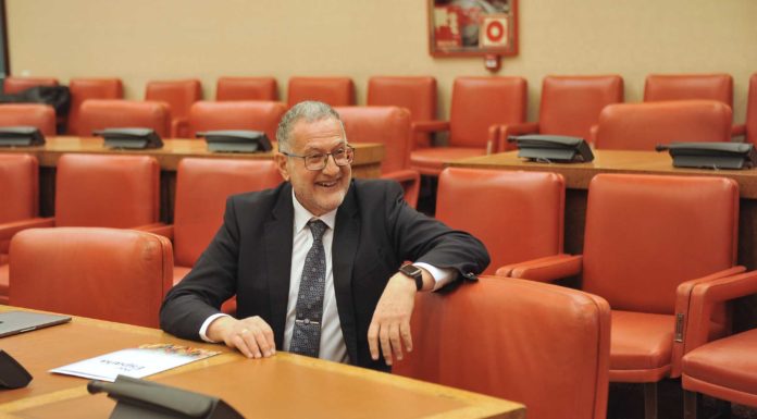 Juan Luis Steegman: VOX, o la necesidad de “unificar” la Sanidad