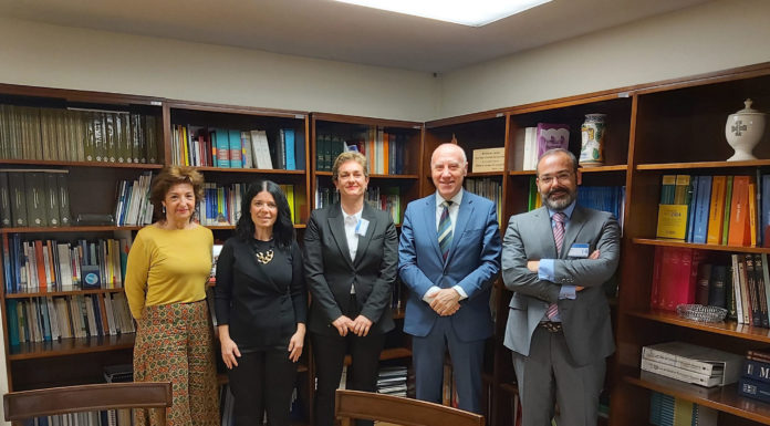 La farmacia rural lleva al Ministerio de Sanidad sus necesidades (y soluciones)