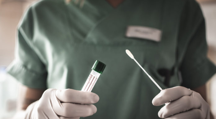 Así será el reparto de Sanidad de un millón de test rápidos por comunidades autónomas
