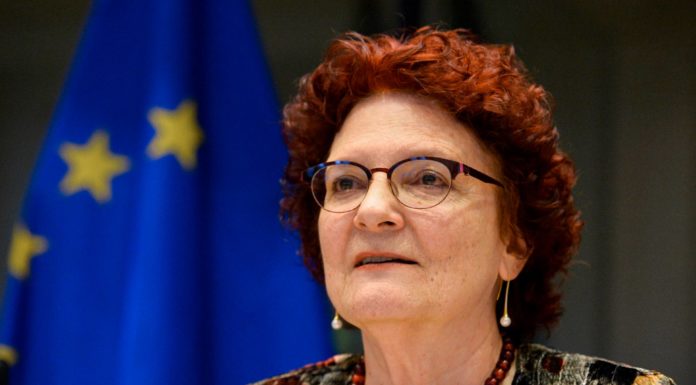El ECDC llama a gestionar las expectativas de la gente: «Este virus no se va a ir pronto»