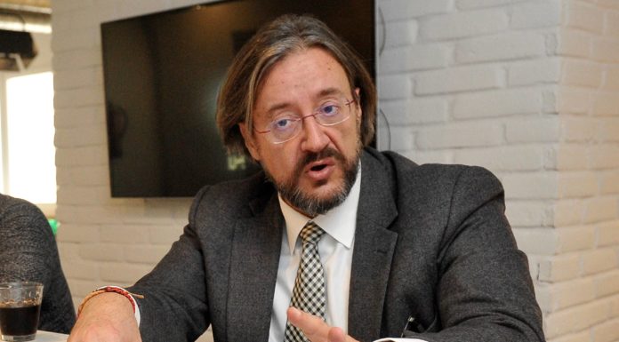 “Hay que seguir adelante y adaptarnos a esta nueva situación”