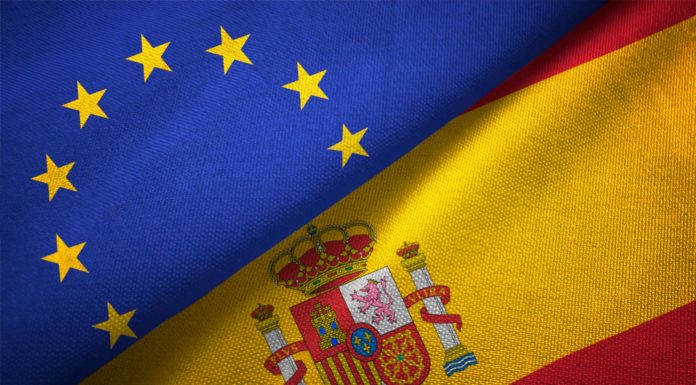 Bruselas llama a resolver los «problemas estructurales» que la Covid-19 ha aflorado en el SNS