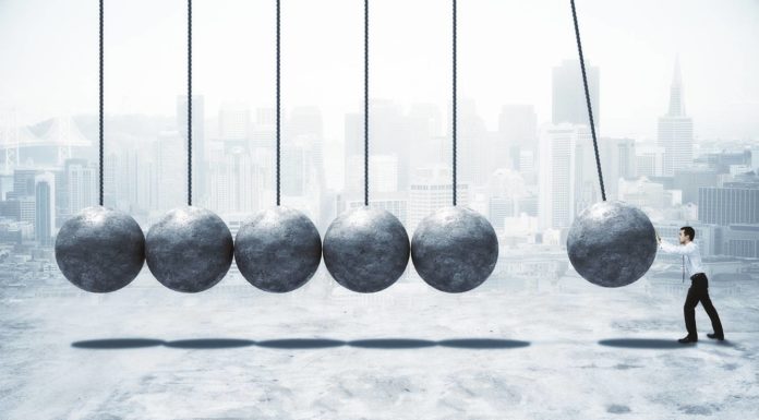 El “principio de inercia” de Newton y la farmacia asistencial