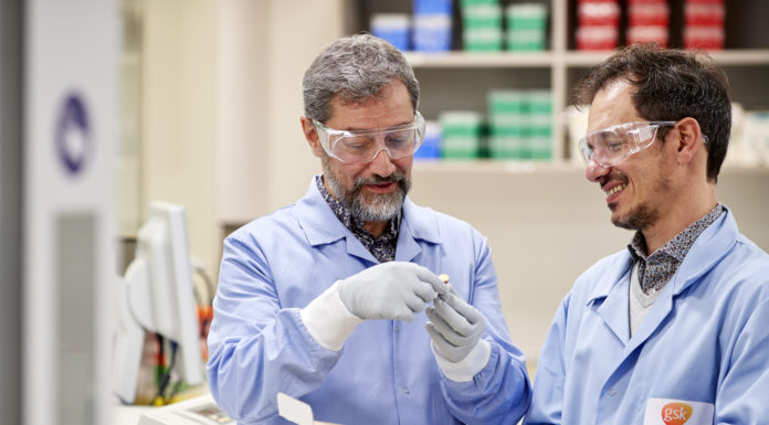 GSK planea producir 1.000 millones de dosis de refuerzo de la vacuna para el Covid-19
