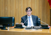 Illa solicita acudir a la próxima Comisión de Sanidad antes de abandonar el Ministerio