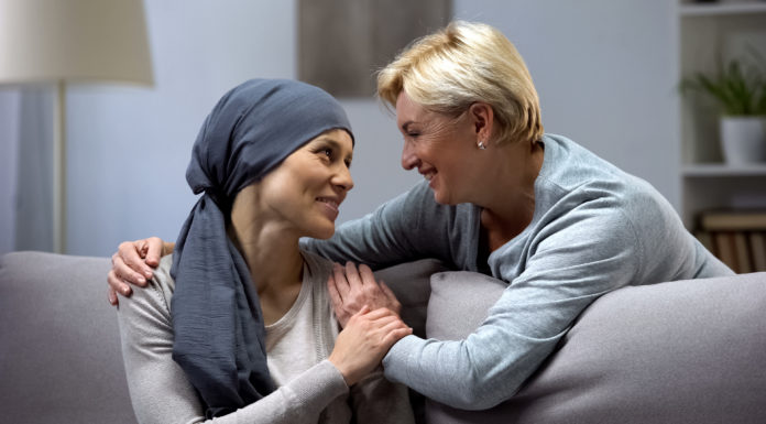 Una campaña de ayuda a especialistas y pacientes oncológicos
