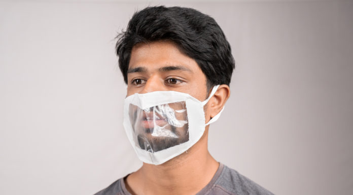 La mascarilla, una barrera para el virus y para la comunicación