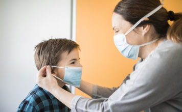 COVID-19: el 80% de los españoles mantendrá a futuro el uso de geles o mascarillas mascarillas