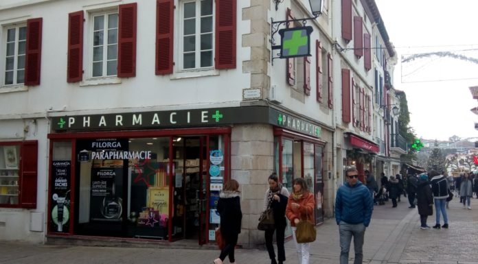 Francia: las farmacias vacunaron frente a gripe a 400.000 pacientes el primer día de campaña gripe