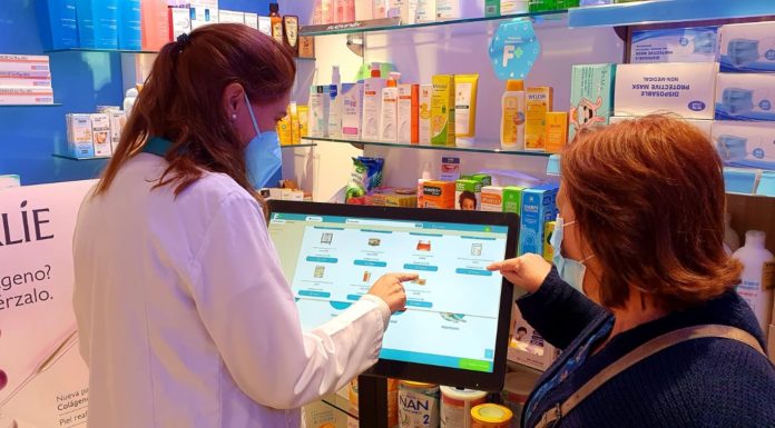 Las farmacias socias de Hefame ofrecerán un «kiosko digital» para dinamizar las experiencias de compra Hefame