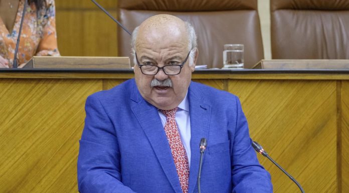 Farmacéuticos andaluces como rastreadores, “sí”; como realizadores de test COVID-19, “no”