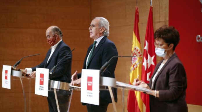 Madrid mete prisa al Ministerio sobre los test en farmacias: «Estamos perdiendo el tiempo» test