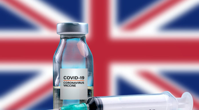 Reino Unido aprueba la vacuna de Pfizer y BioNTech contra la COVID-19