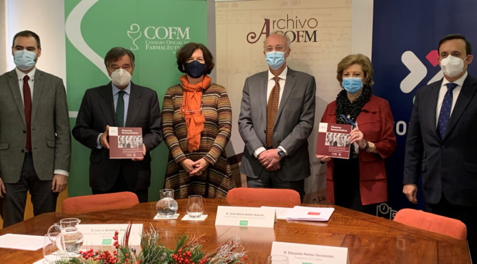 Un libro homenajea a las pioneras farmacéuticas de principios del siglo XX pioneras farmacéuticas