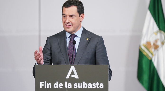 Andalucía cumple y acaba con las subastas de medicamentos