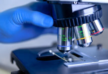 Sanidad establece una Red de laboratorios para detectar nuevas variantes del SARS-CoV-2