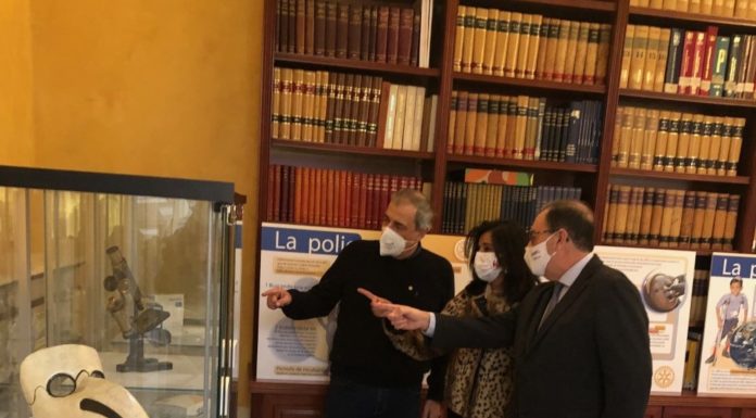 El COF de Badajoz organiza una exposición sobre vacunas exposicion Badajoz