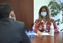 “Tan importante como hacer test en farmacias sería que pudieran venderlos” Elena Mantilla test