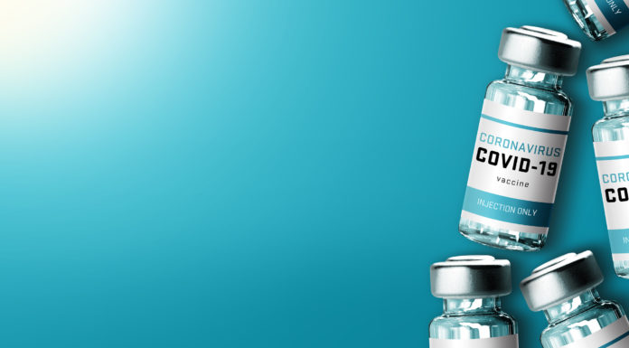 España recibe las primeras 196.800 dosis de la vacuna de AstraZeneca y Oxford