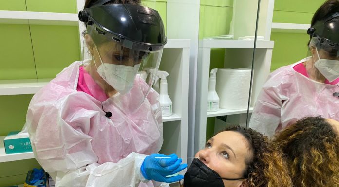 Más de mil citaciones de pruebas COVID en farmacias madrileñas, y 500 realizadas, en el día de estreno